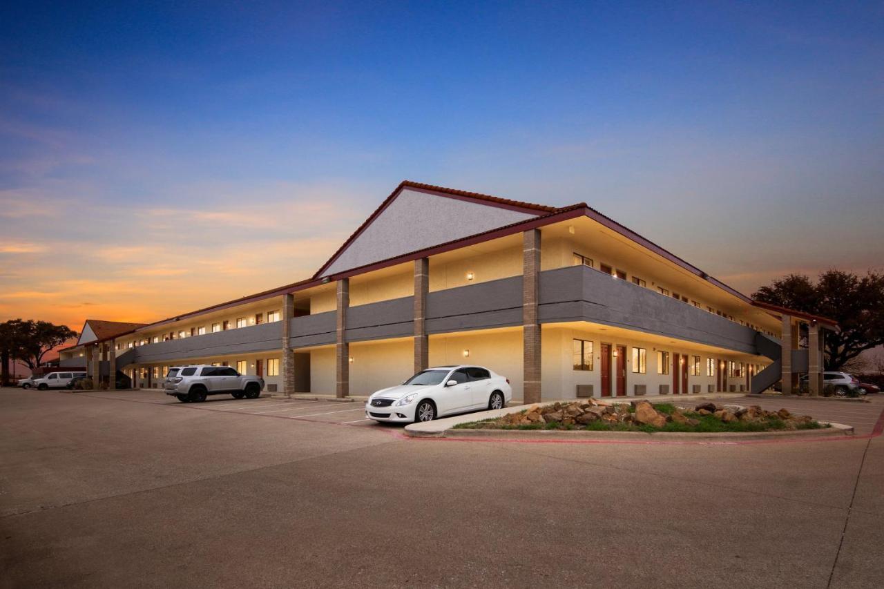 Irving Inn & Suites At Dfw Airport Extérieur photo