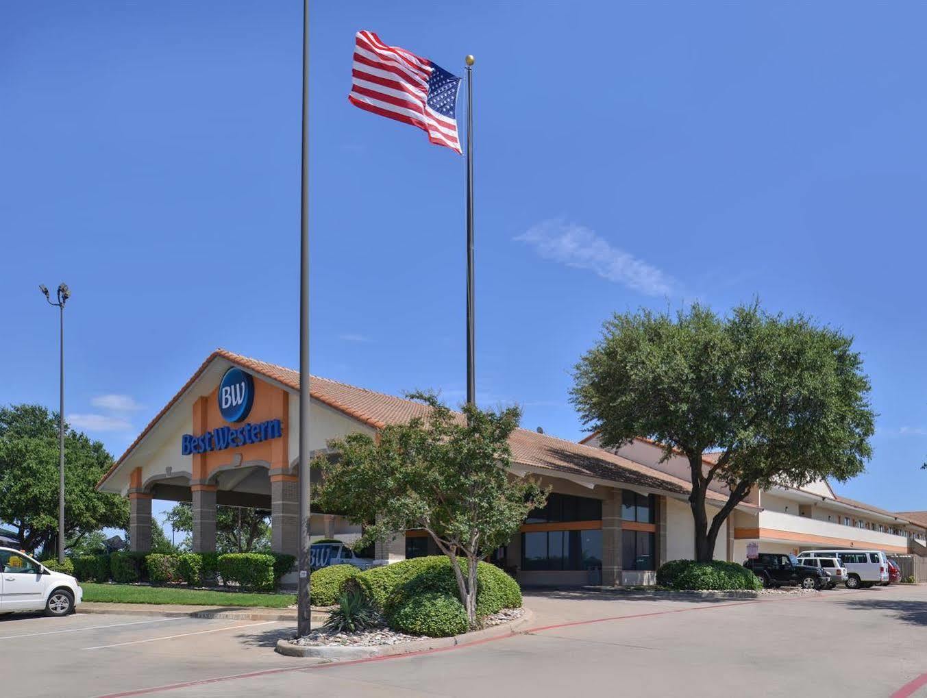 Irving Inn & Suites At Dfw Airport Extérieur photo