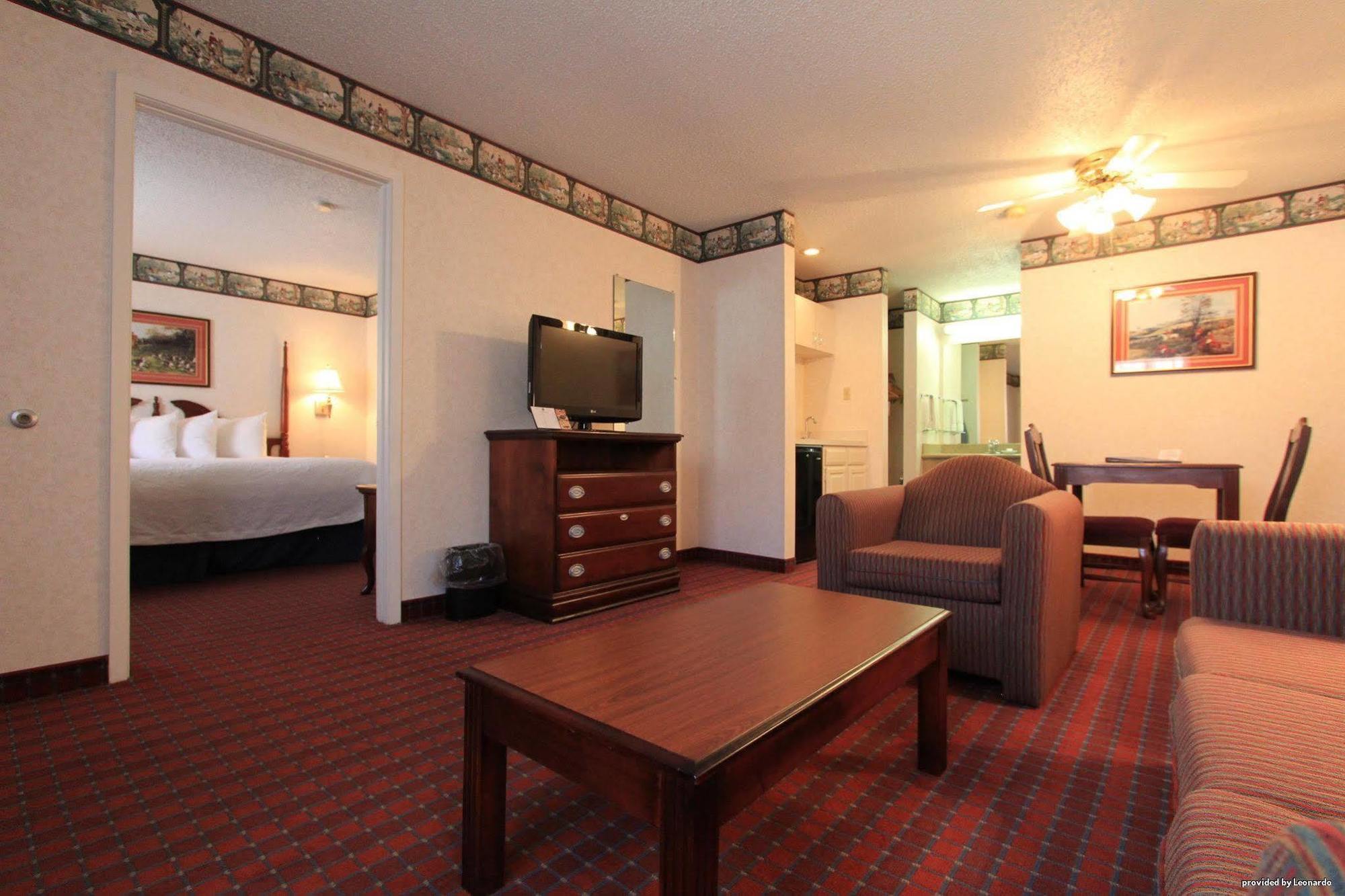 Irving Inn & Suites At Dfw Airport Extérieur photo